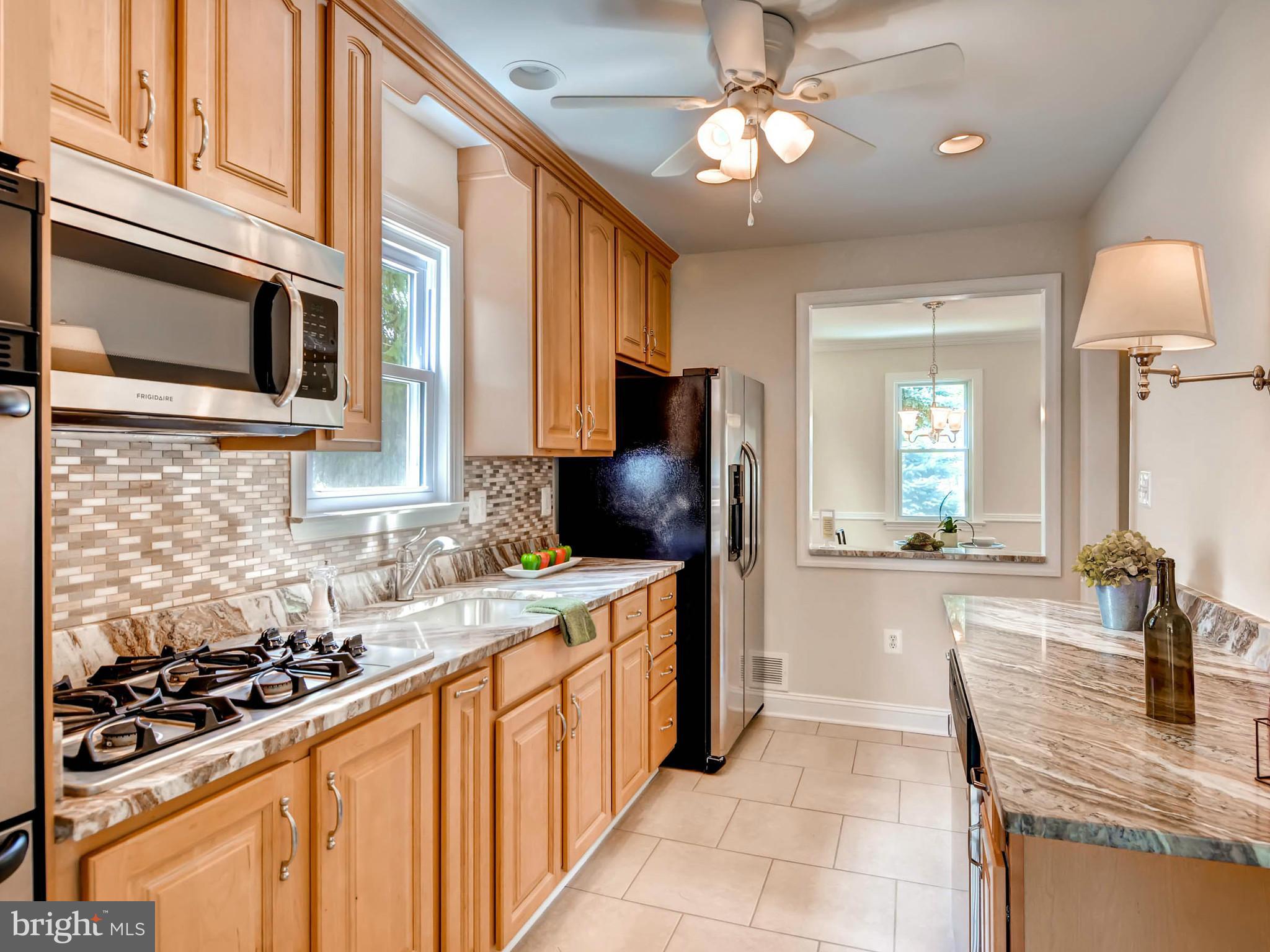 11 Mansion Road Linthicum, MD 21090 - Photo 12 of 28 Stainless!