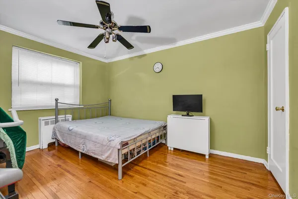 $450,000 | 44 Terrace Circle, Unit 1D, Great Neck, NY 11021