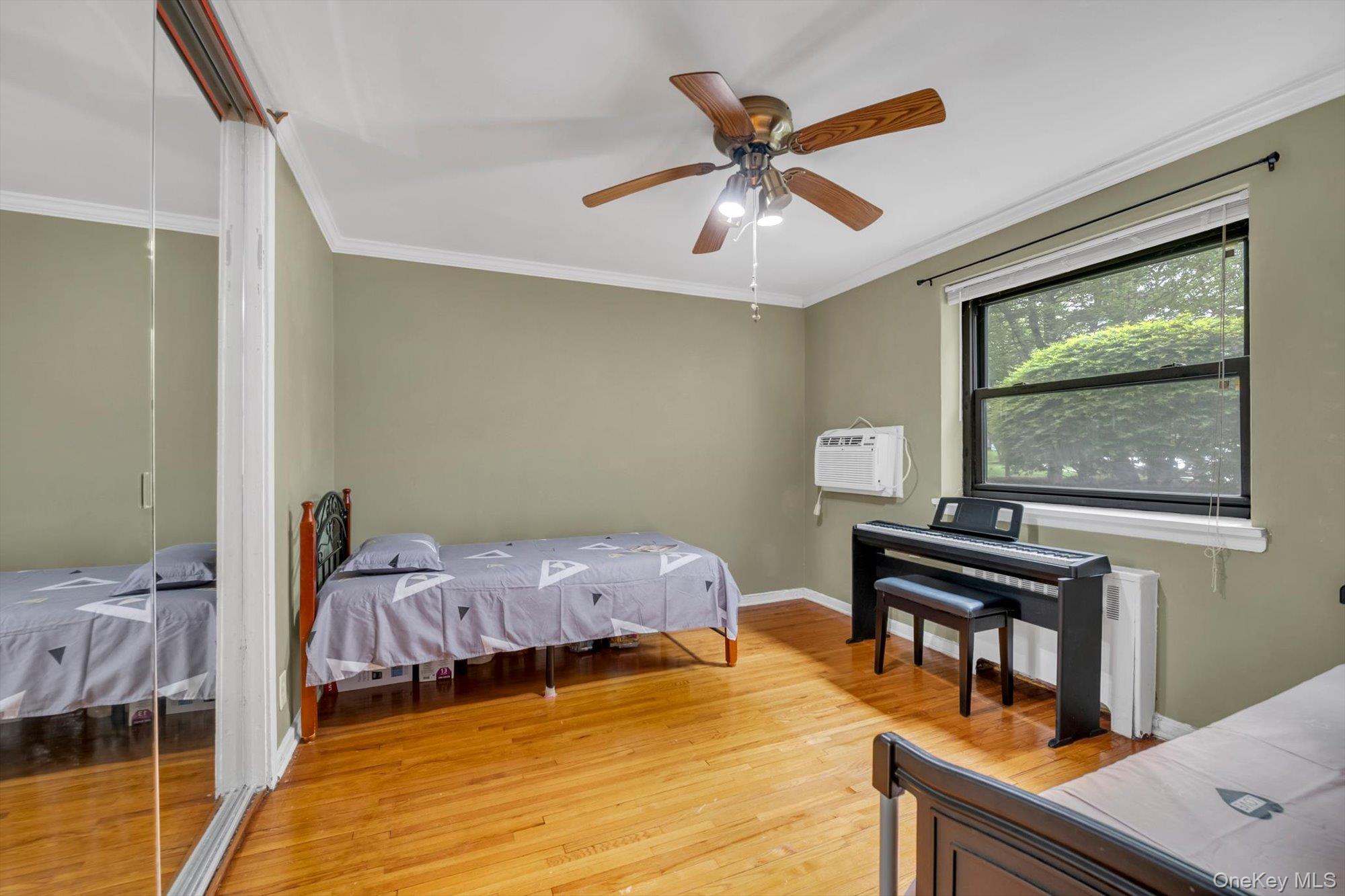 44 Terrace Circle, Unit 1D Great Neck, NY 11021 - Photo 13 of 19