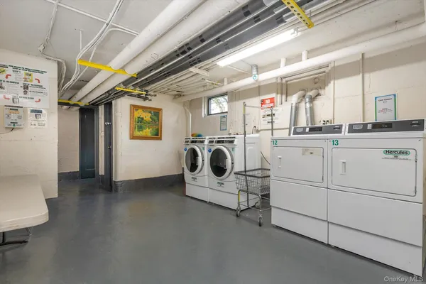 $450,000 | 44 Terrace Circle, Unit 1D, Great Neck, NY 11021