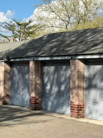 $450,000 | 44 Terrace Circle, Unit 1D, Great Neck, NY 11021