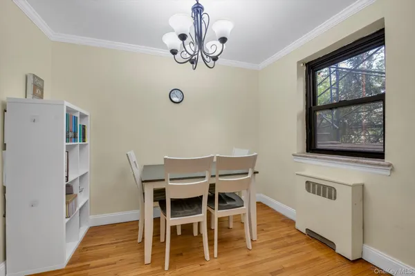 $450,000 | 44 Terrace Circle, Unit 1D, Great Neck, NY 11021