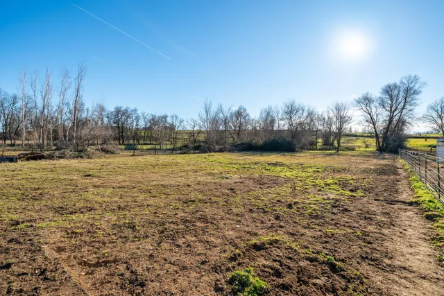 $625,000 | 5340 Balls Ferry Road, Anderson, CA 96007