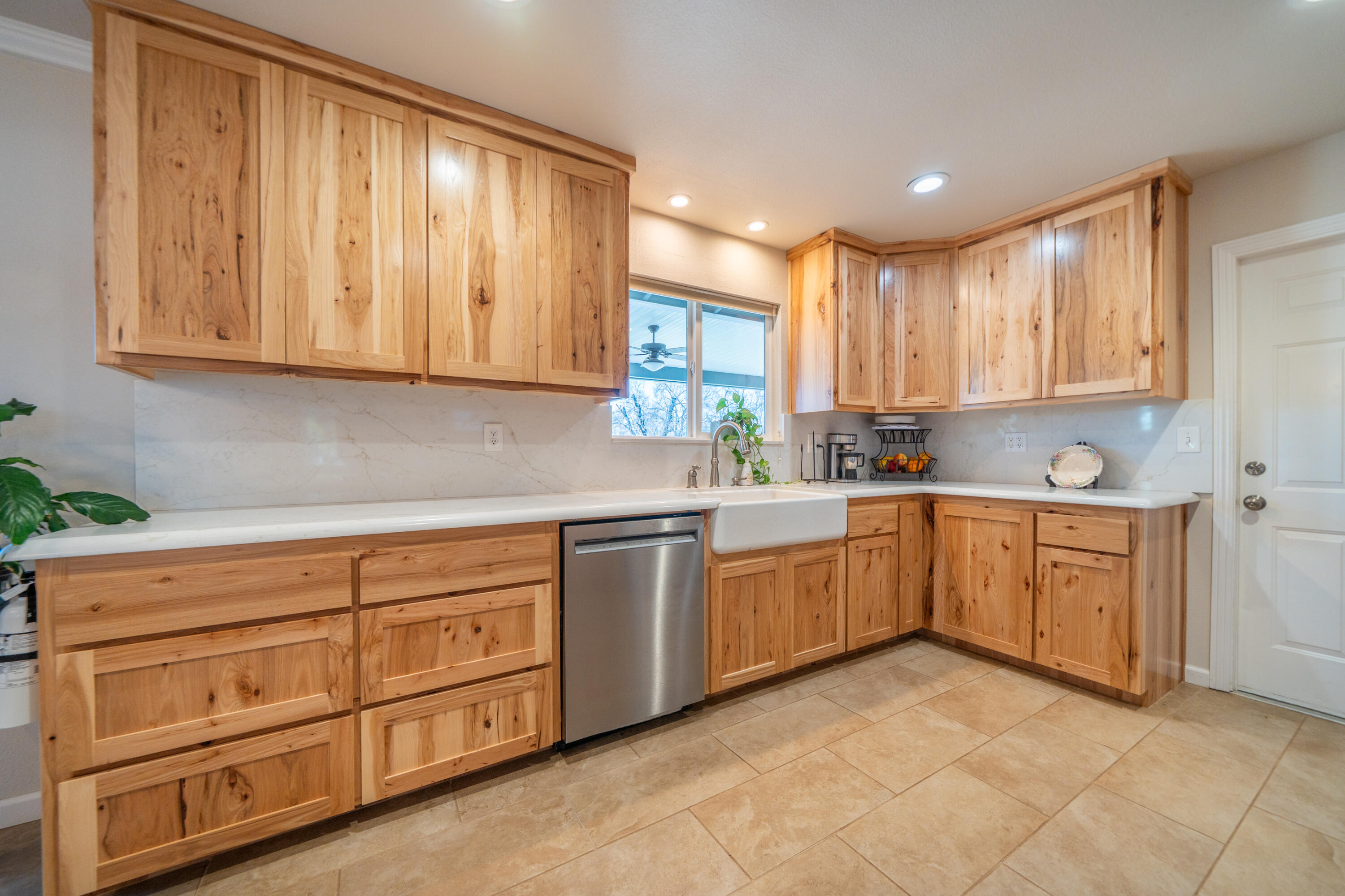 5340 Balls Ferry Road Anderson, CA 96007 - Photo 7 of 71 5340 Balls Ferry Rd-21