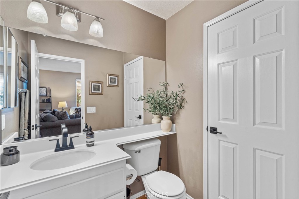 20727 Stony Brook Circle Riverside, CA 92508 - Photo 17 of 44