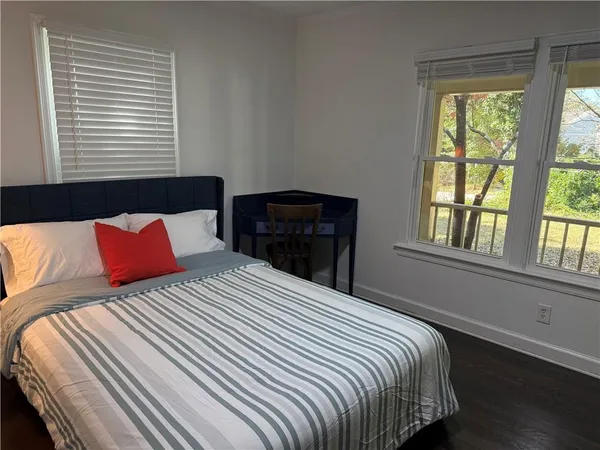 $4,300 | 1140 Goodwin Place Northeast, Unit 4, Atlanta, GA 30319