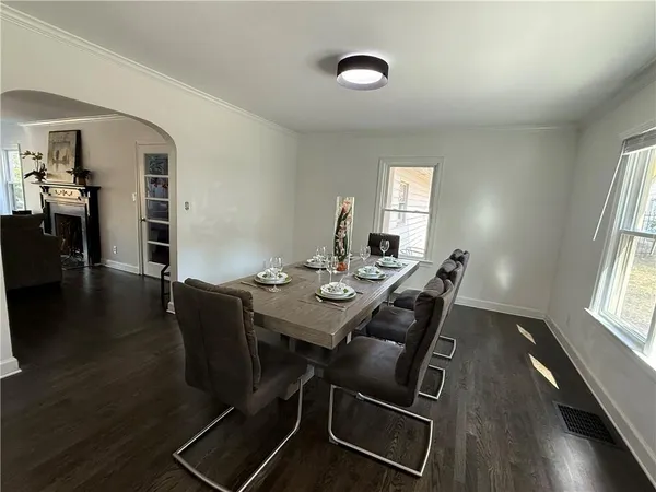 $4,300 | 1140 Goodwin Place Northeast, Unit 4, Atlanta, GA 30319