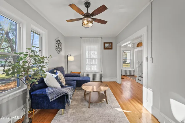 $279,999 | 20 Greenway Street, Pittsfield, MA 01201