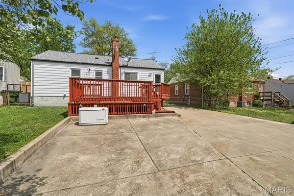 $155,000 | 10346 St Henry Lane, St. Ann, MO 63074