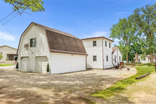 $270,000 | 530 Roby Beach Drive, Coldwater, MI 49036