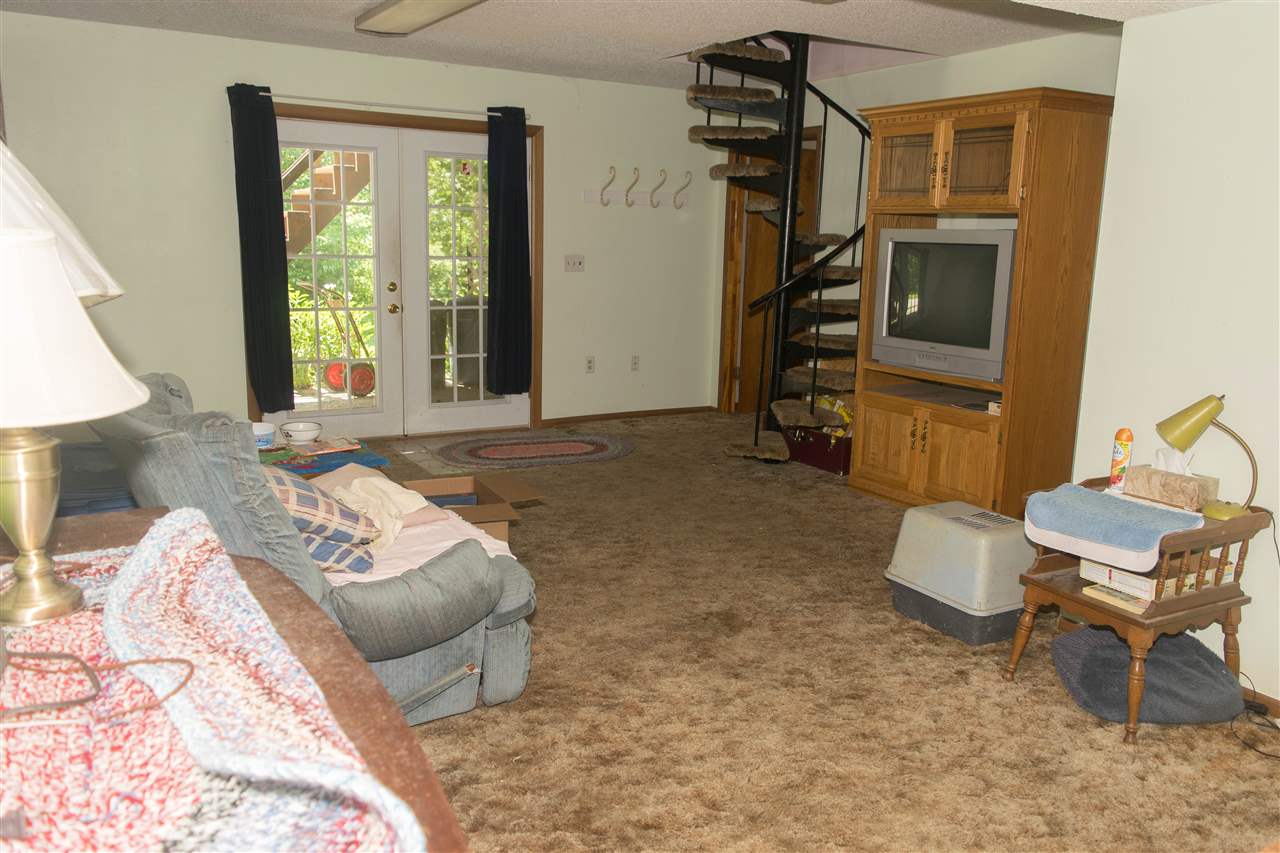 6148 Little Schaefer Road Evansville, IN 47720 - Photo 31 of 35 Gallery Image 31