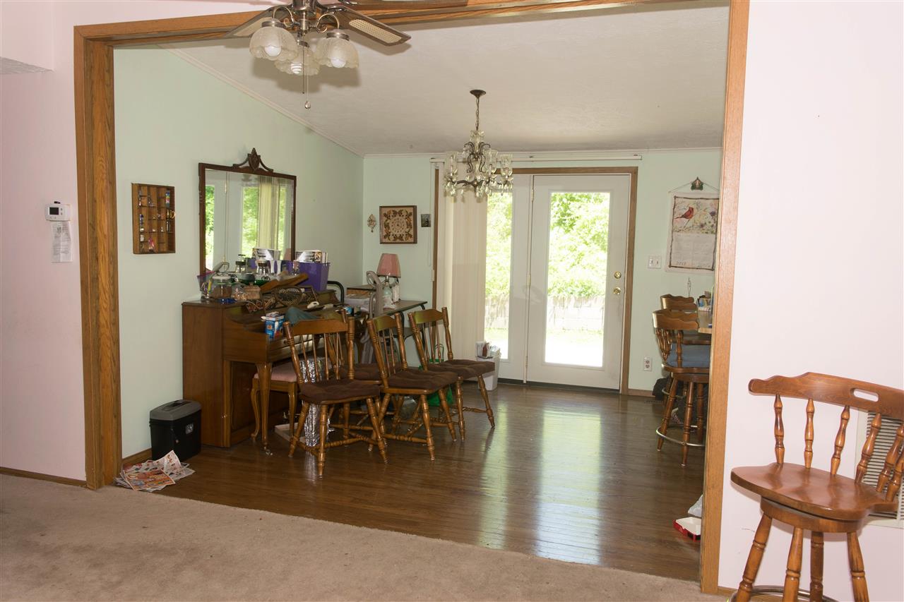 6148 Little Schaefer Road Evansville, IN 47720 - Photo 6 of 35 Gallery Image 6