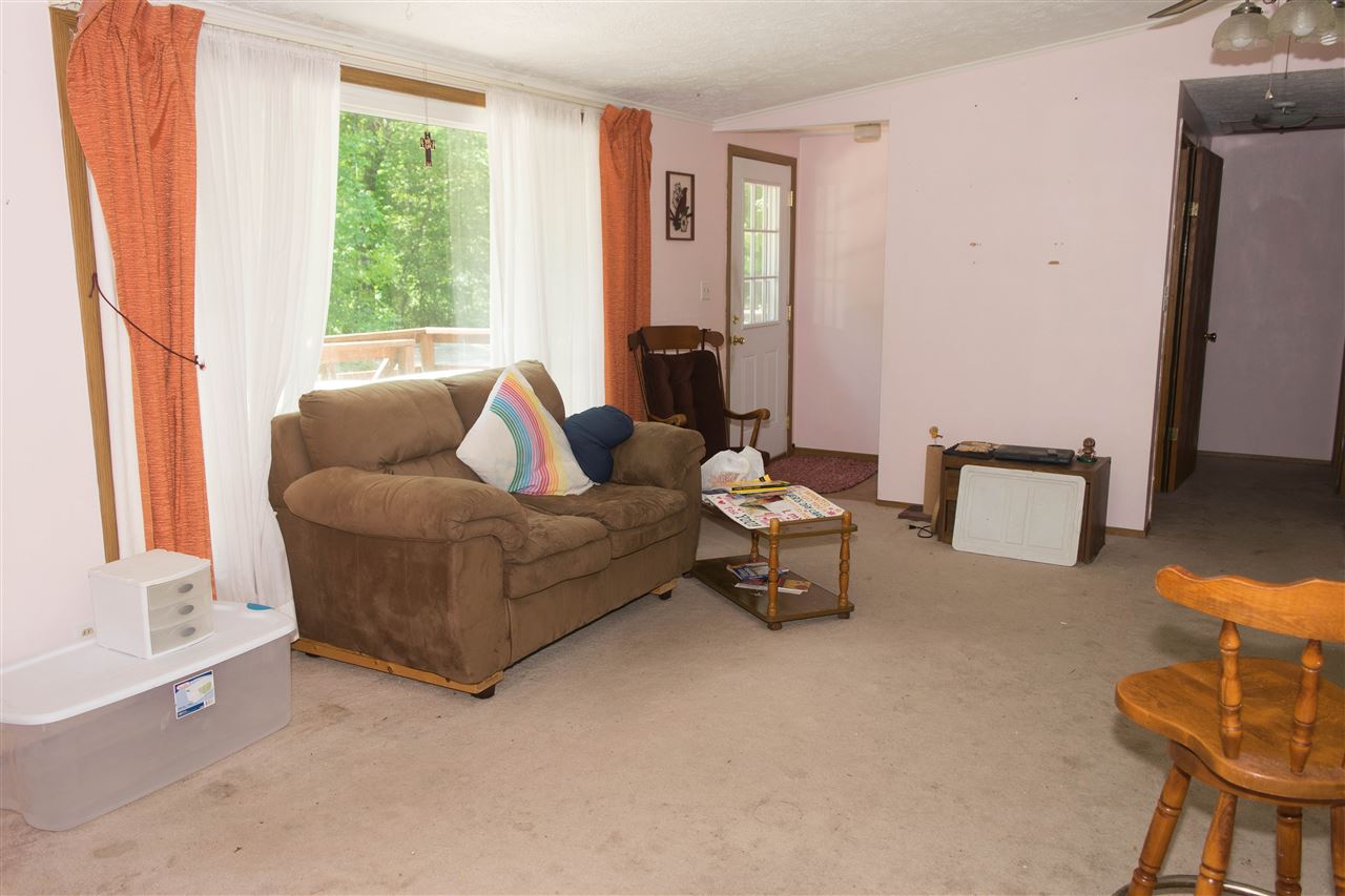 6148 Little Schaefer Road Evansville, IN 47720 - Photo 8 of 35 Gallery Image 8