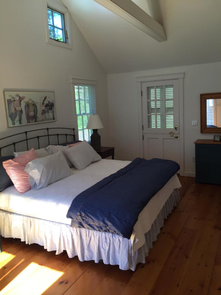 80 Middle Road Chatham, MA 02650 - Photo 21 of 21 a bedroom with a bed and window