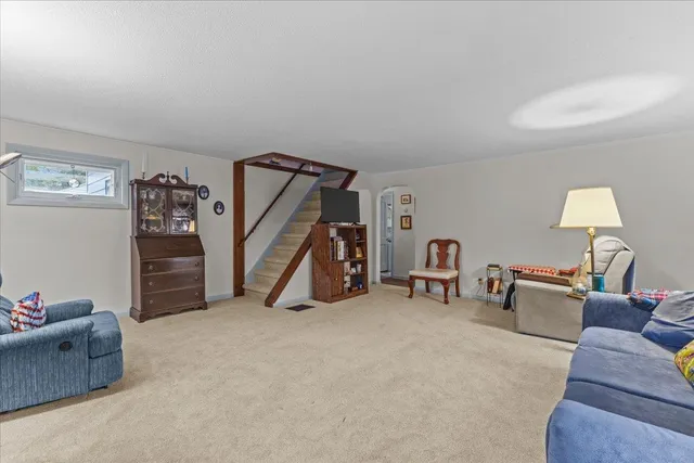 $418,000 | 32 Birch Court, Burlington, VT 05408