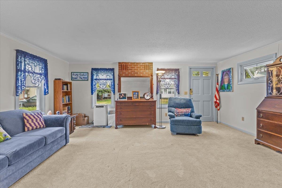 32 Birch Court Burlington, VT 05408 - Photo 13 of 29