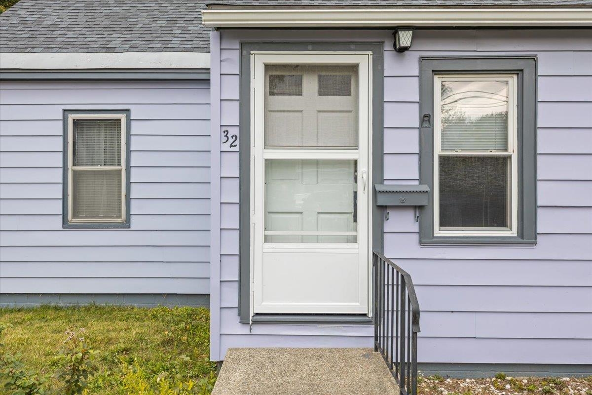 32 Birch Court Burlington, VT 05408 - Photo 4 of 29