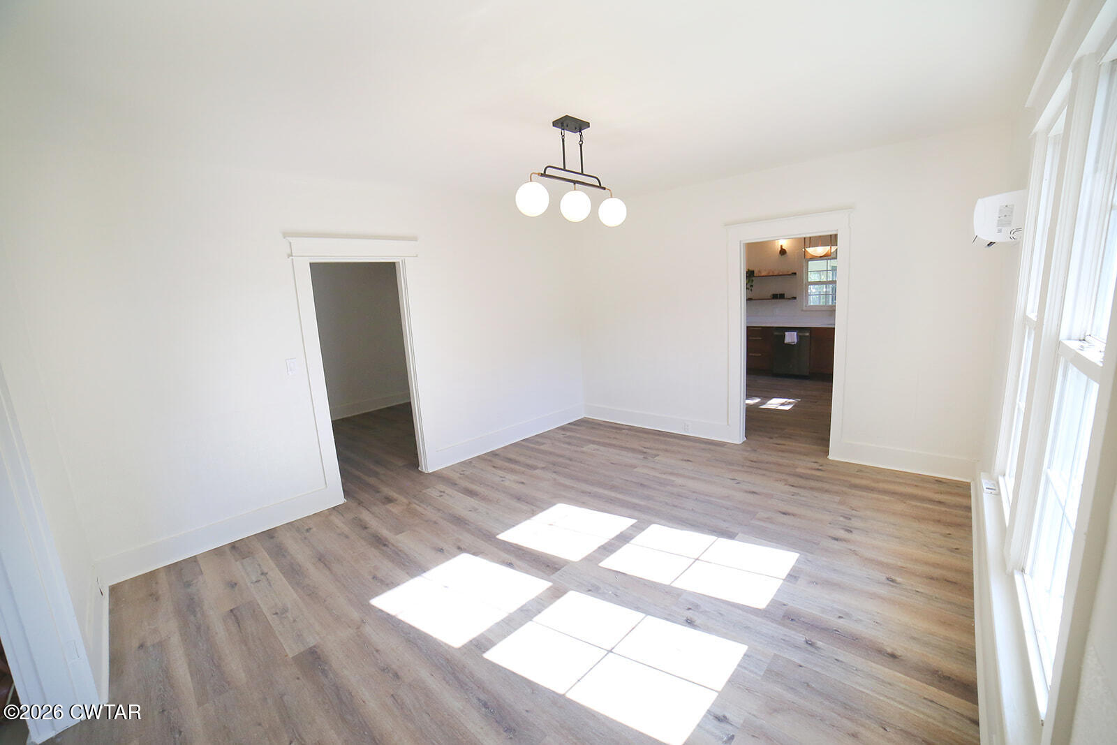 300 Roland Avenue Jackson, TN 38301 - Photo 7 of 24 300 ROLAND-14