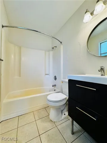 $1,700 | 3313 14th Street Southwest, Lehigh Acres, FL 33976