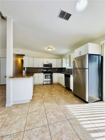 $1,700 | 3313 14th Street Southwest, Lehigh Acres, FL 33976