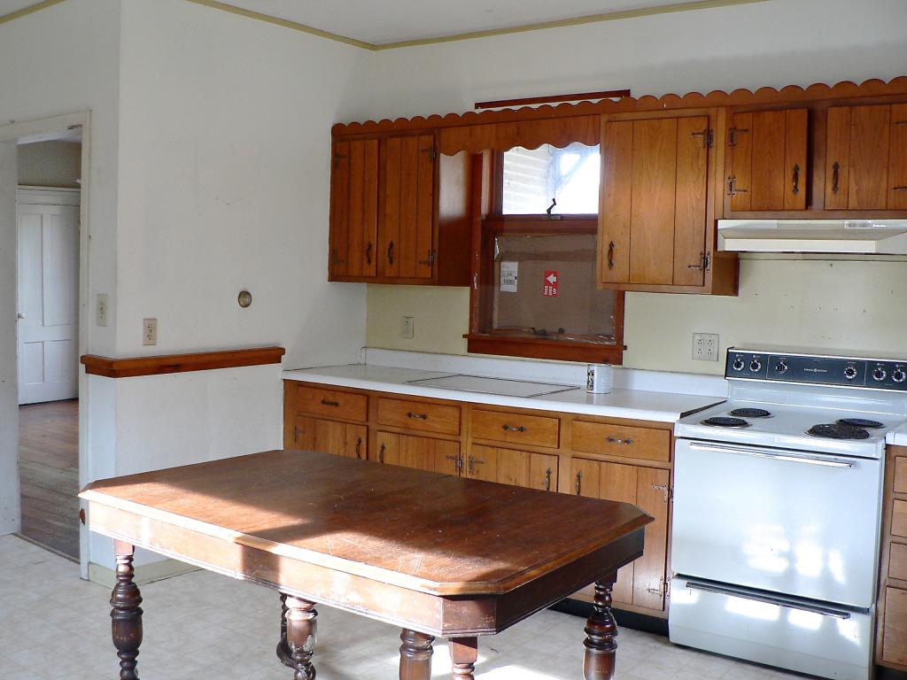 5901 Highway 30 Pawlet, VT 05761 - Photo 7 of 22