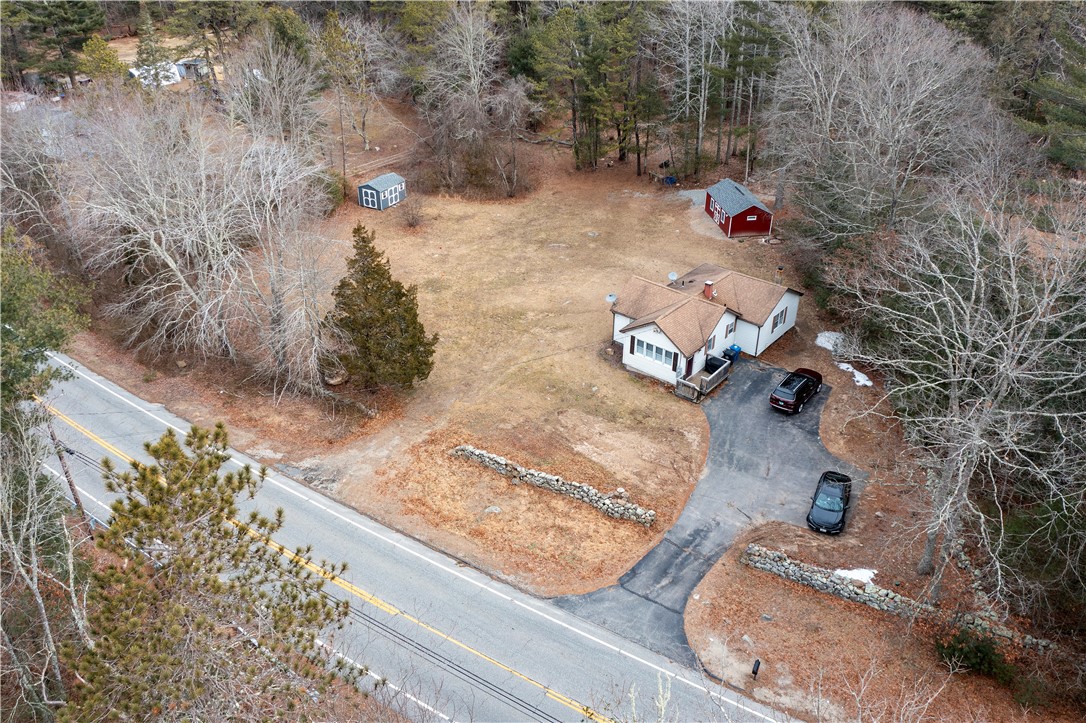 163 Rockville Road Voluntown, CT 06384 - Photo 4 of 50 Gallery Image 4