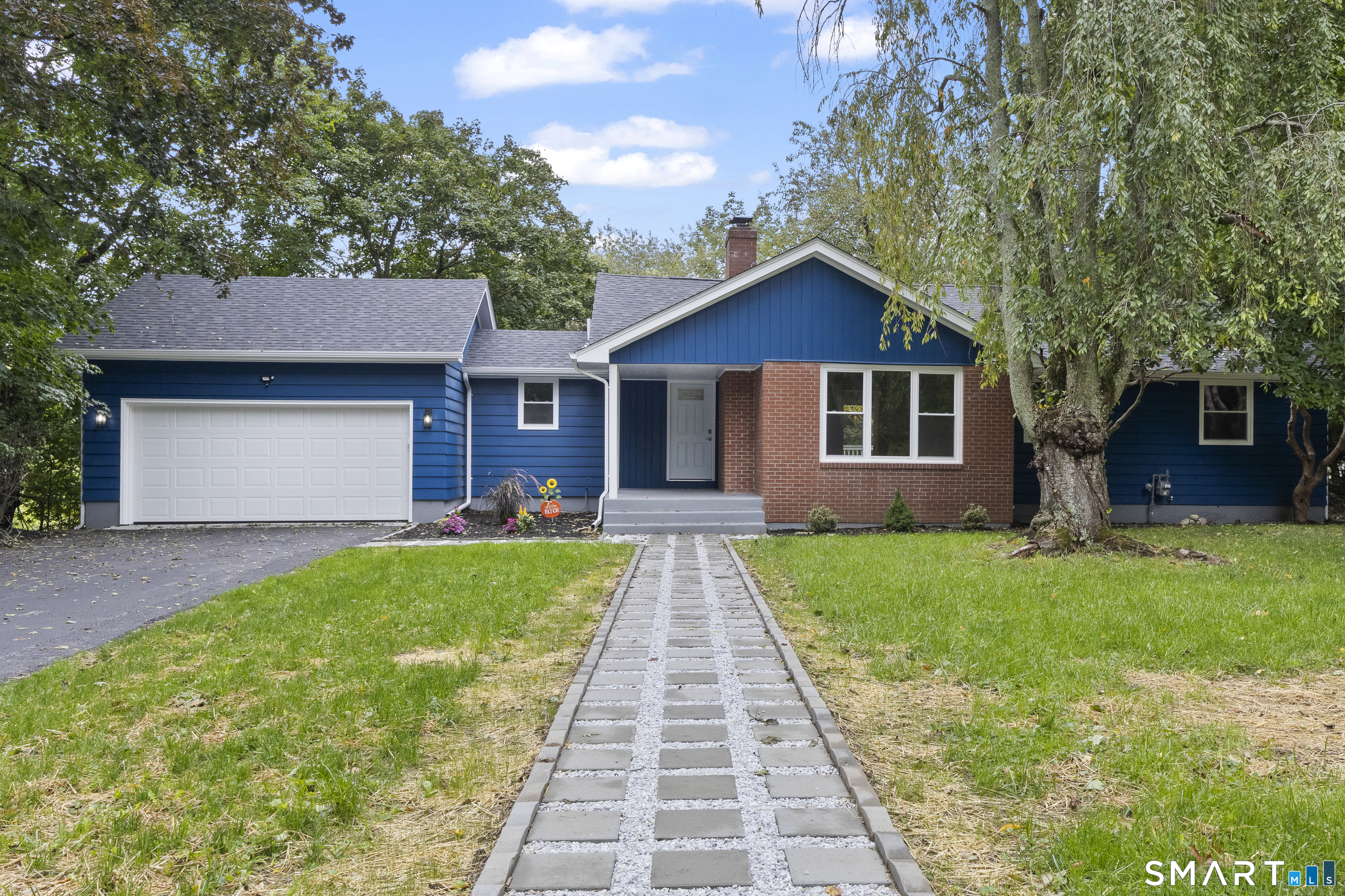84 Plain Hill Road Norwich, CT 06360 - Photo 1 of 36 Gallery Image 1