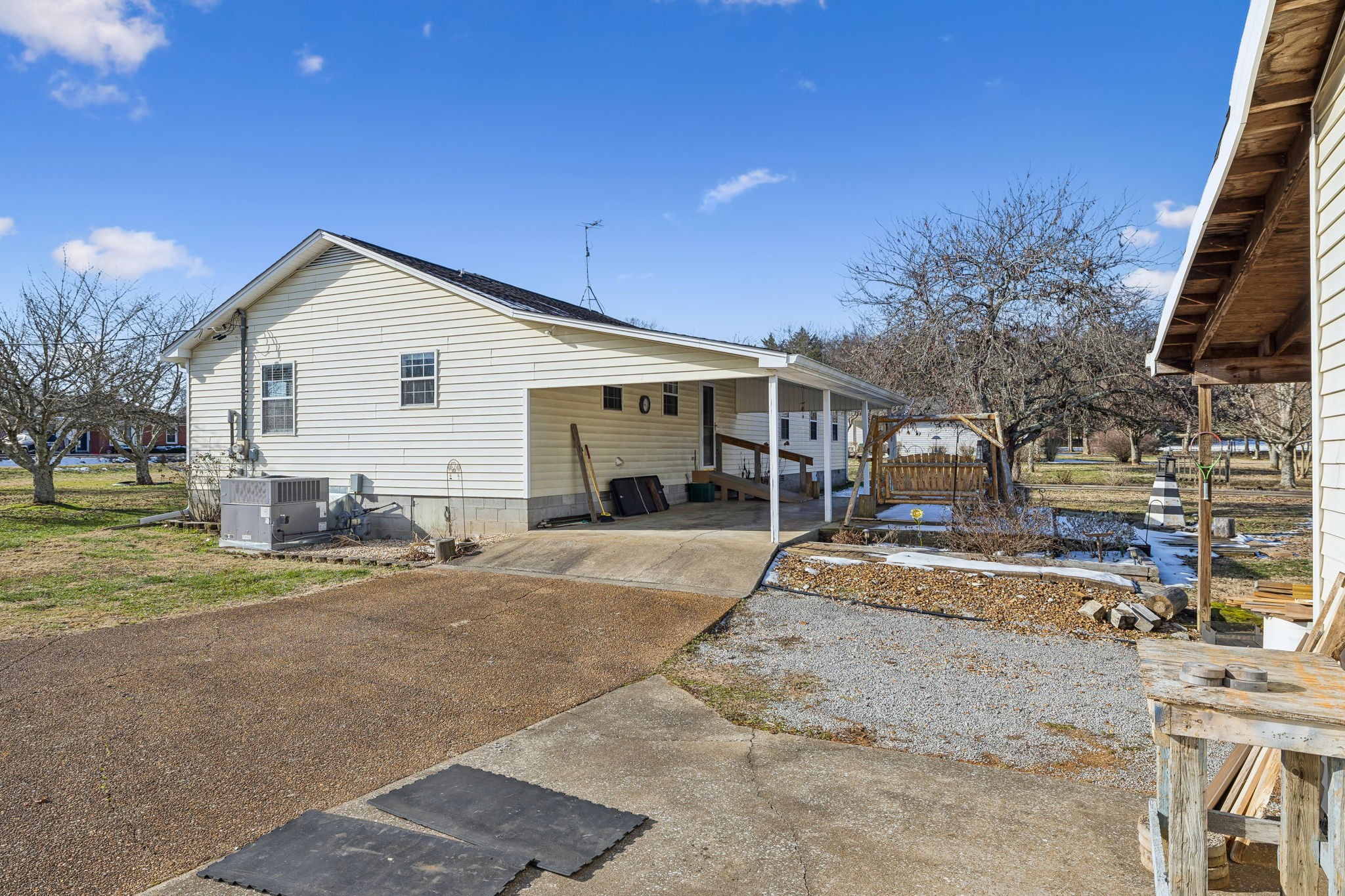 5792 Thick Road Chapel Hill, TN 37034 - Photo 36 of 52 Gallery Image 36