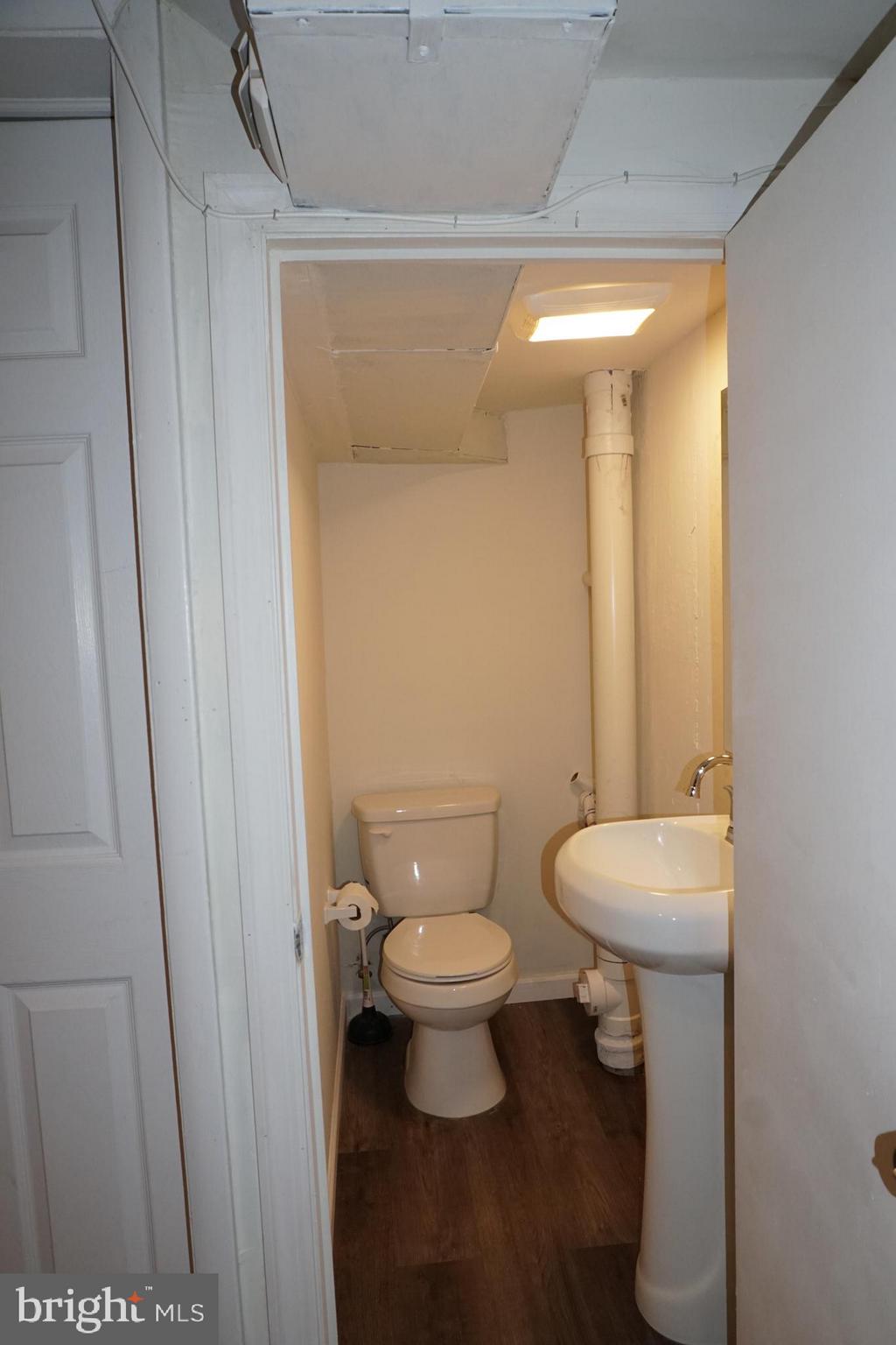 3012 Kent Road Folcroft, PA 19032 - Photo 17 of 18