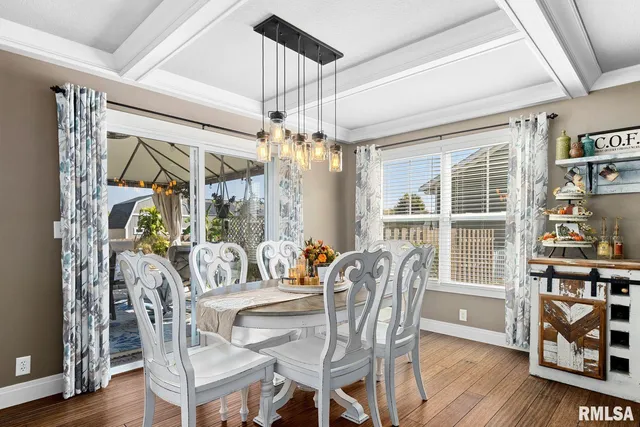 $345,000 | 220 Stillwater Drive, Chillicothe, IL 61523