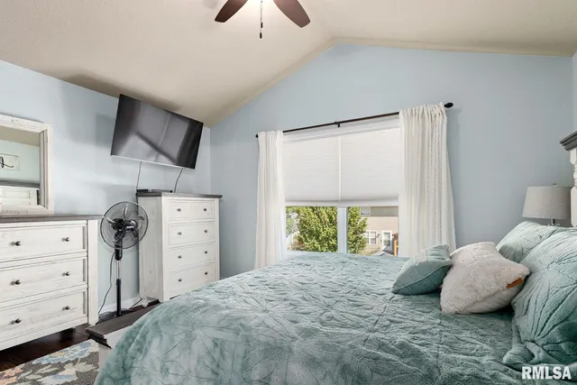 $345,000 | 220 Stillwater Drive, Chillicothe, IL 61523