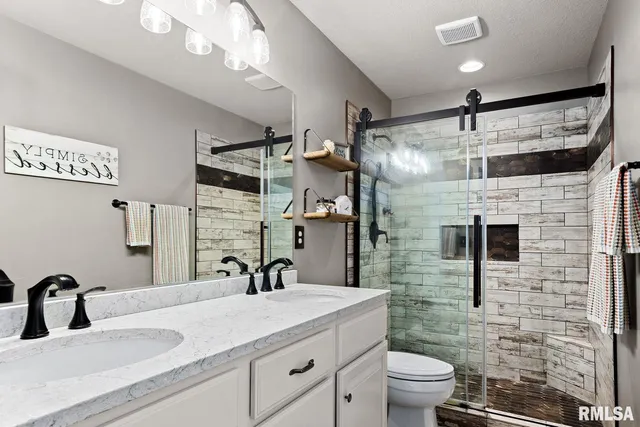 $345,000 | 220 Stillwater Drive, Chillicothe, IL 61523