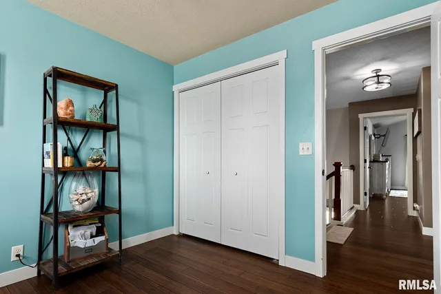 $345,000 | 220 Stillwater Drive, Chillicothe, IL 61523