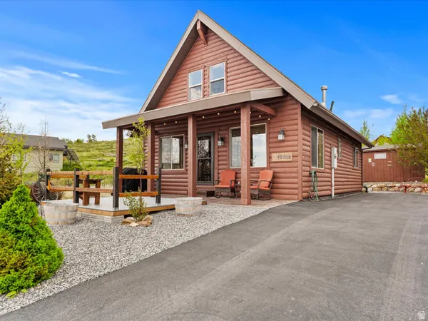 $450,000 | 1491 North Trapper Loop, Garden City, UT 84028