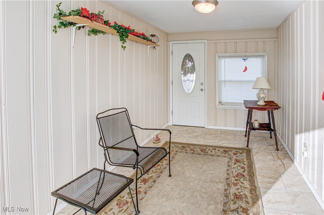 4234 Grafton Road Brunswick, OH 44212 - Photo 12 of 40 View of foyer entrance