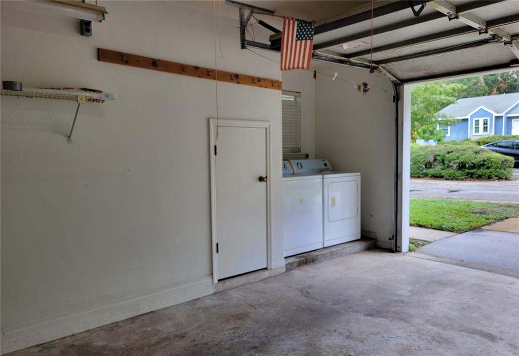 415 Northwest 50th Boulevard, Unit 415 Gainesville, FL 32607 - Photo 33 of 37