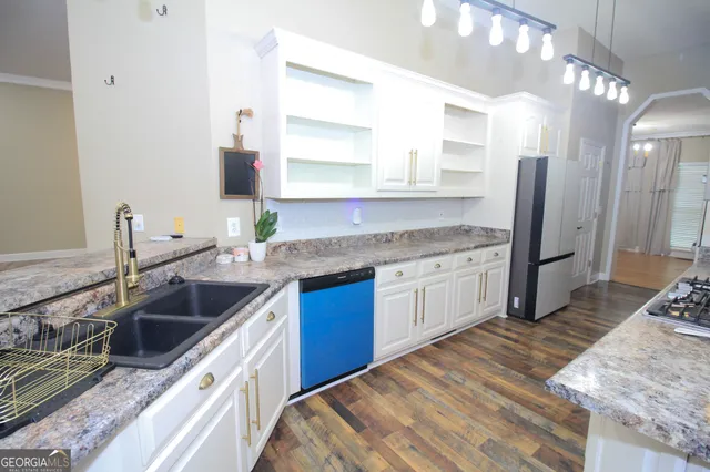 $439,000 | 349 Hillridge Cove, Lizella, GA 31052