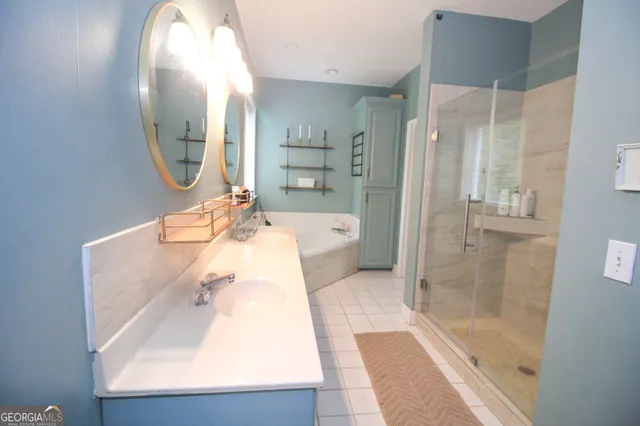 $439,000 | 349 Hillridge Cove, Lizella, GA 31052