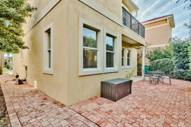 a view of a house with sitting area