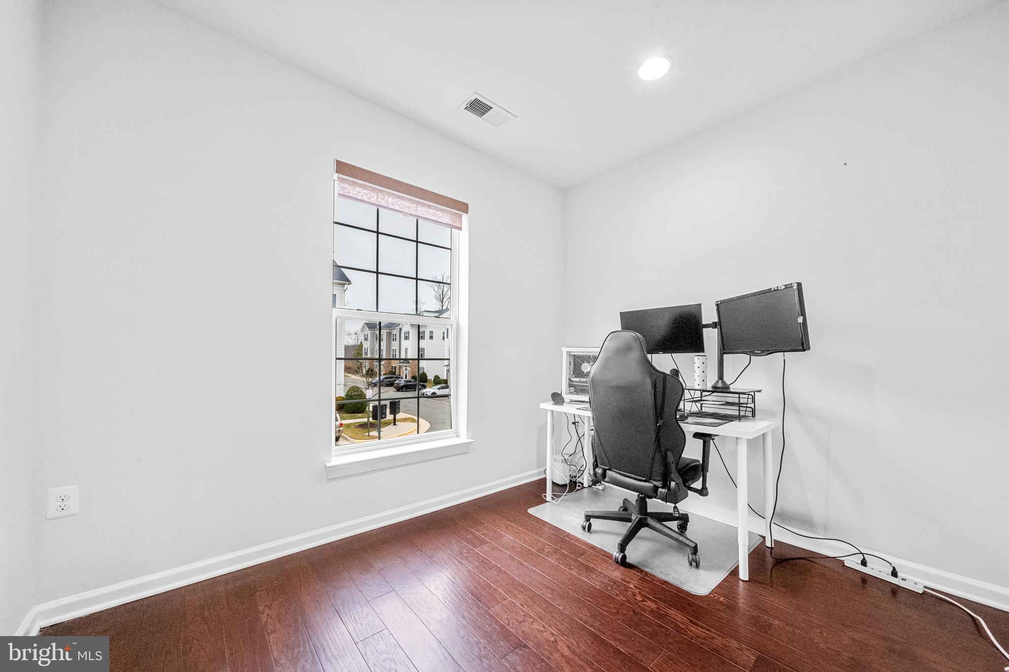 7370 Riding Meadow Way Manassas, VA 20111 - Photo 15 of 46 Office Nook