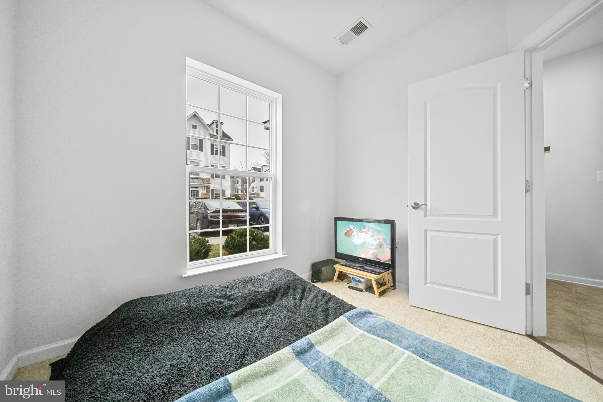 7370 Riding Meadow Way Manassas, VA 20111 - Photo 33 of 46 Bedroom 3