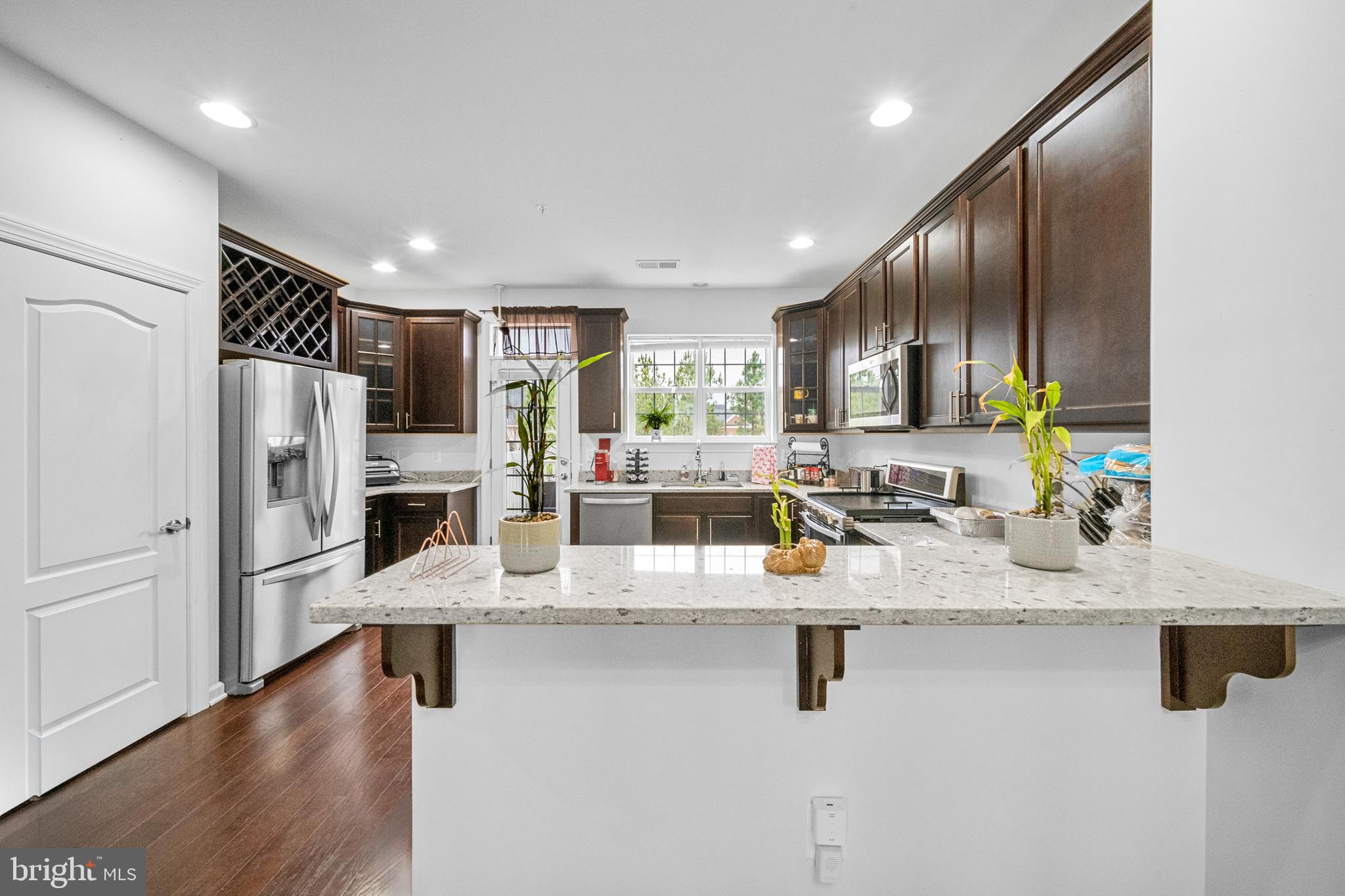 7370 Riding Meadow Way Manassas, VA 20111 - Photo 9 of 46 Kitchen