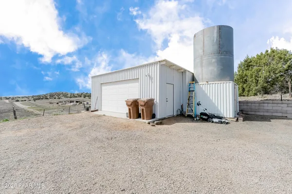 $850,000 | 6240 State Highway 89, Chino Valley, AZ 86323