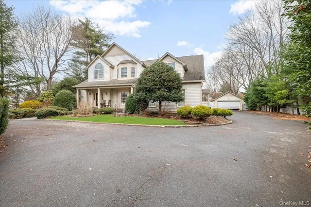 $1,699,000 | 21 Astor Avenue, St. James, NY 11780