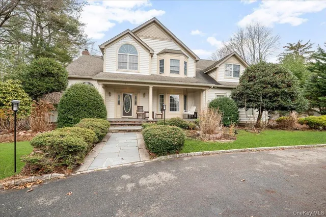 $1,699,000 | 21 Astor Avenue, St. James, NY 11780