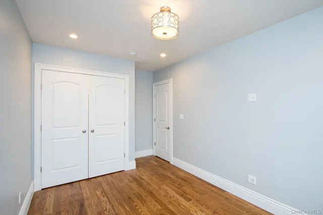 $4,700 | 535 East Walnut Street, Unit MAIN, Long Beach, NY 11561