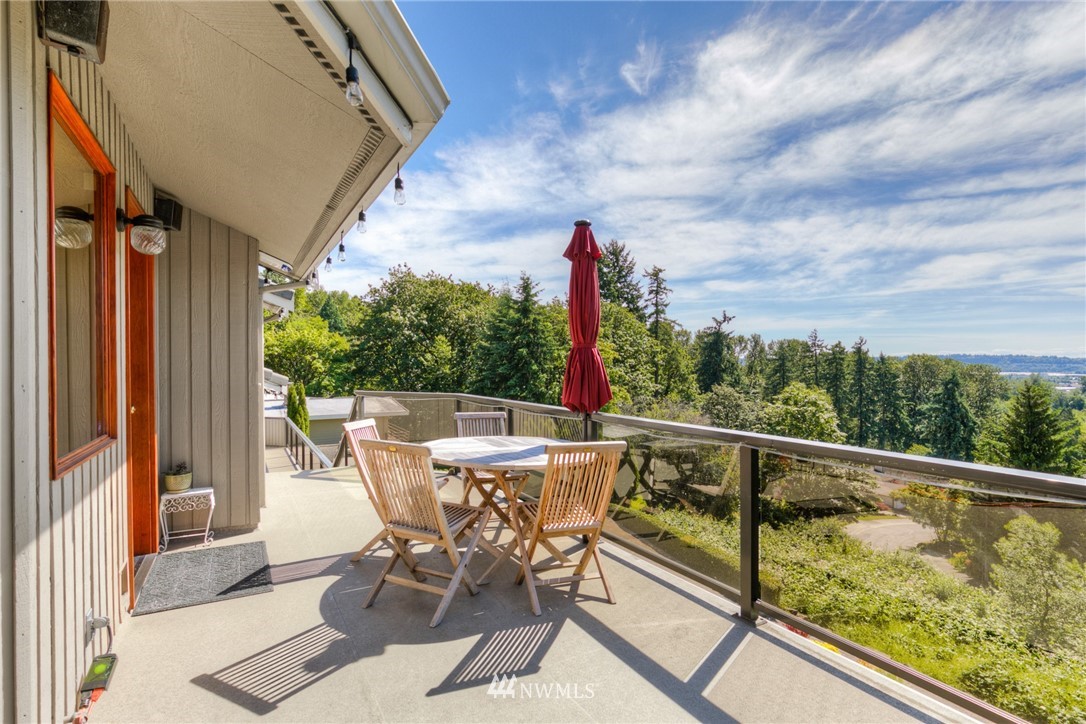 19261 99th Place South Renton, WA 98055 - Photo 18 of 25