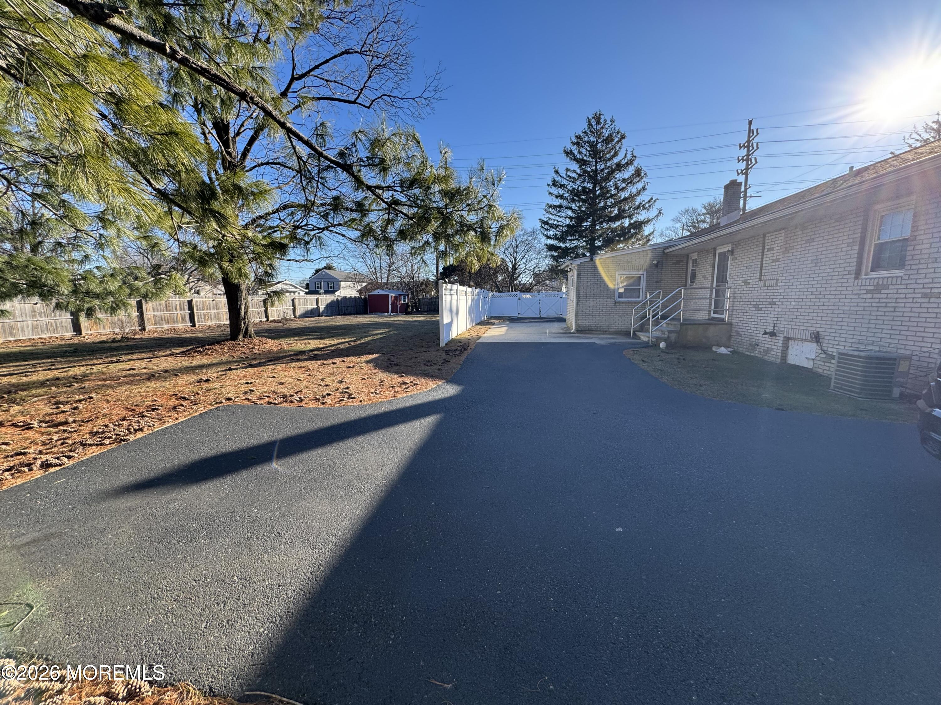 121-123 Stone Road Union Beach, NJ 07735 - Photo 24 of 26 IMG_7324