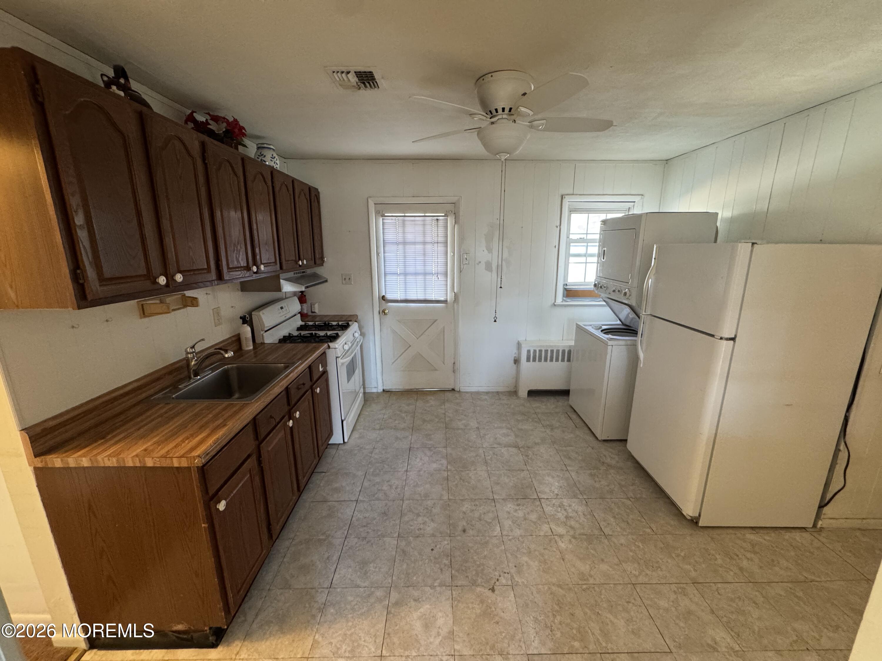 121-123 Stone Road Union Beach, NJ 07735 - Photo 10 of 26 IMG_7309