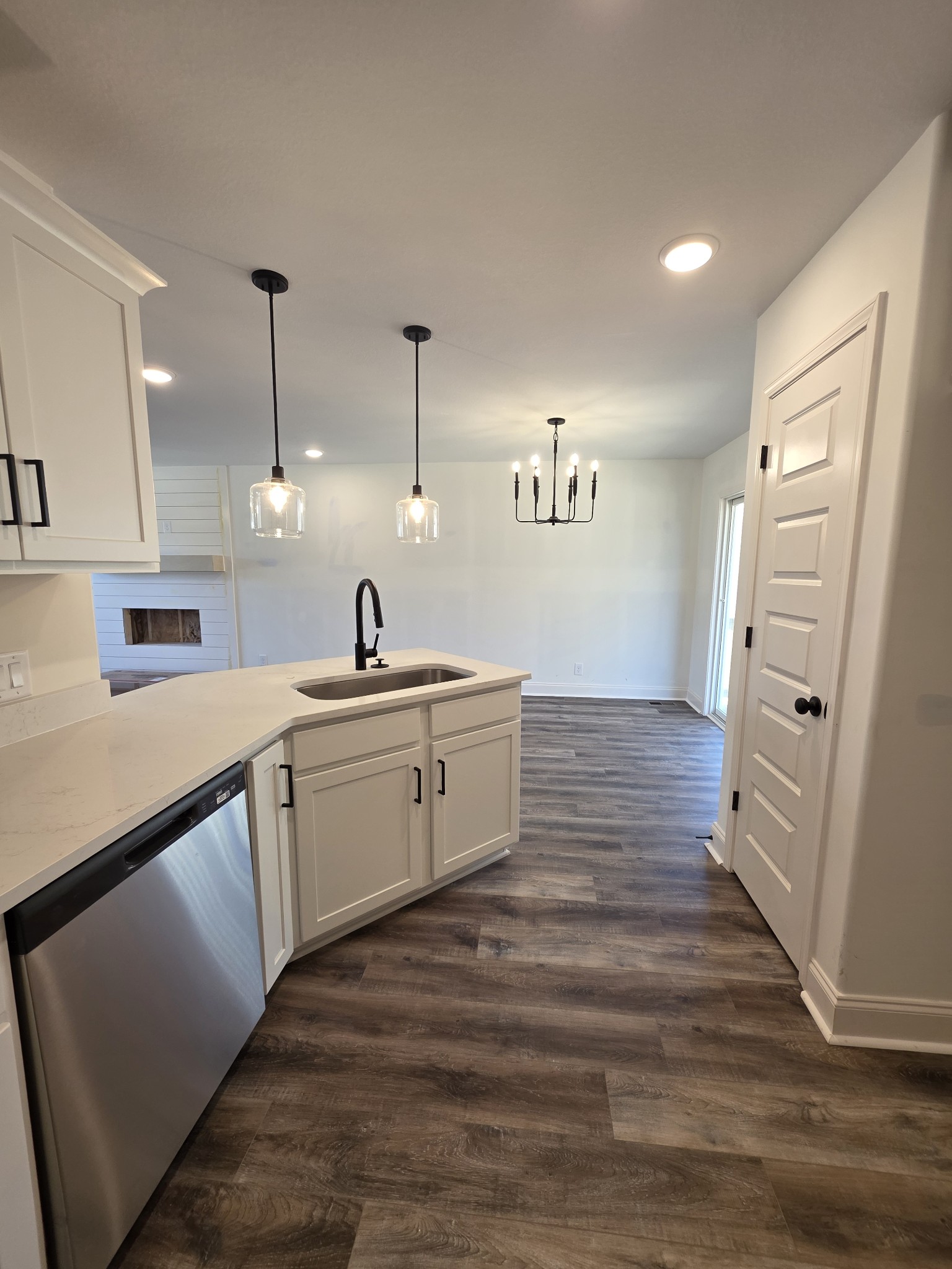 475 Ridge Top Court Clarksville, TN 37040 - Photo 15 of 44